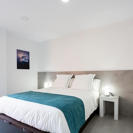 8 Lacus Baikal L'Hospitalet de Llobregat Extérieur photo