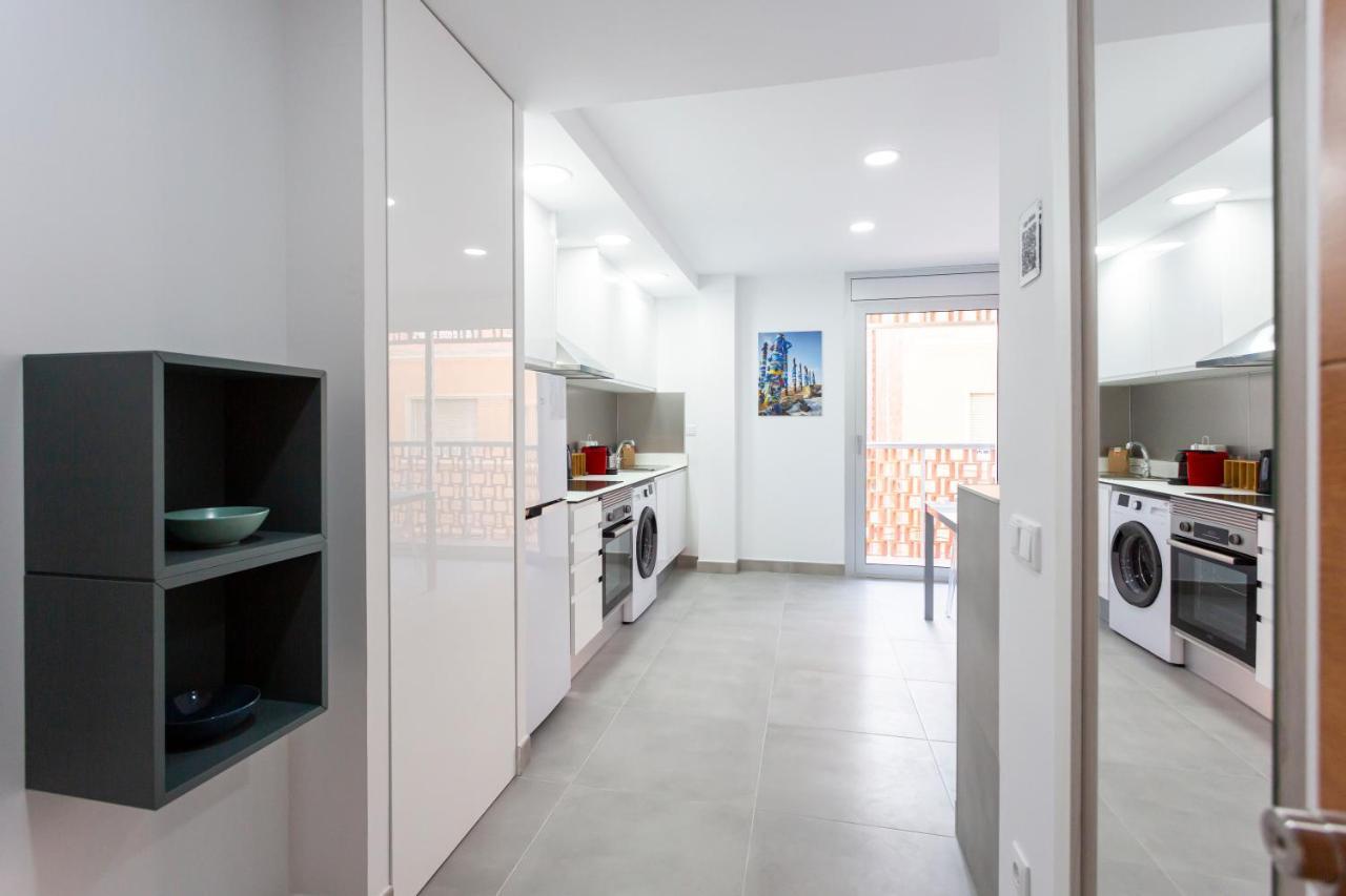 8 Lacus Baikal L'Hospitalet de Llobregat Extérieur photo